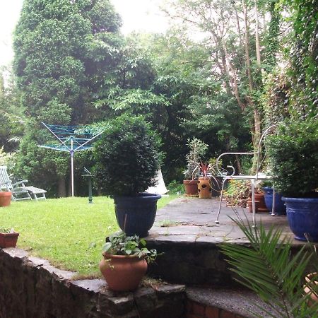 Judy'S B&B Private Home Cardiff Esterno foto