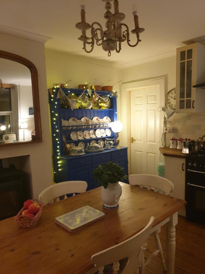 Judy'S B&B Private Home Cardiff Esterno foto