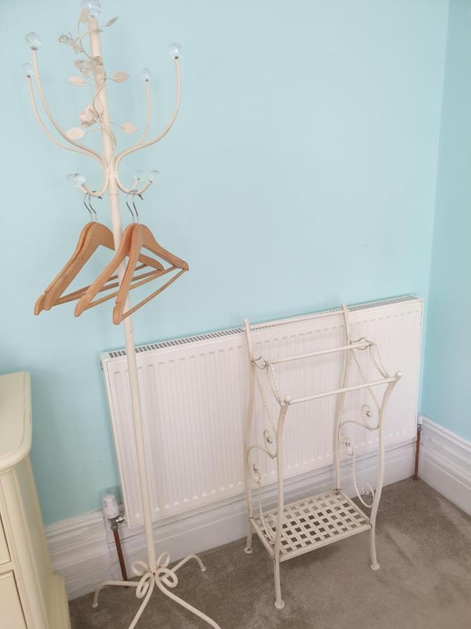 Judy'S B&B Private Home Cardiff Esterno foto