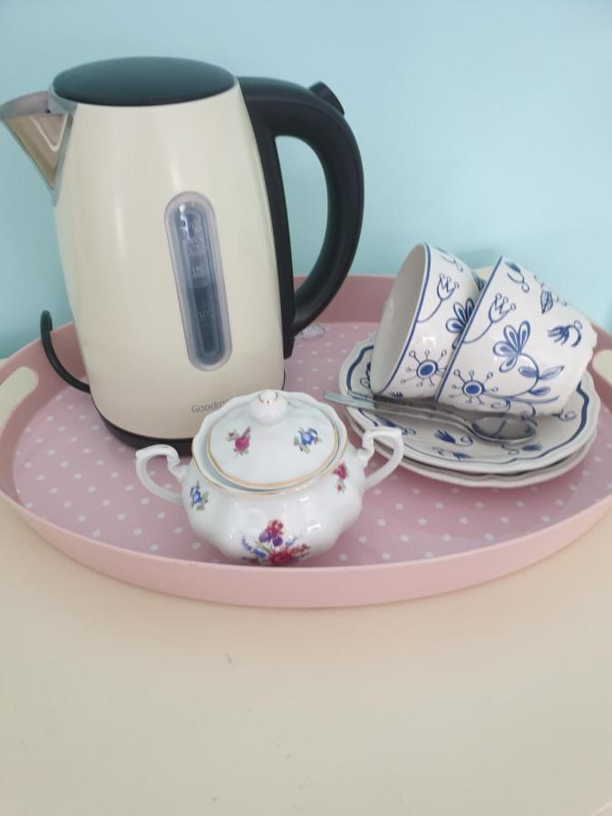 Judy'S B&B Private Home Cardiff Esterno foto